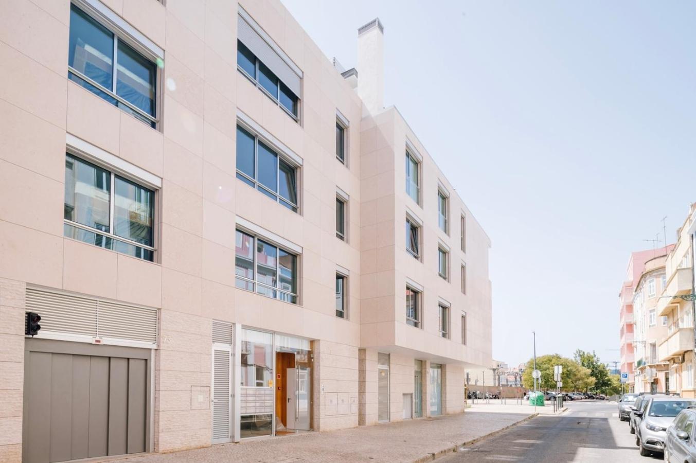 Marzano - 2 Bedrooms And Terrace In Alvalade