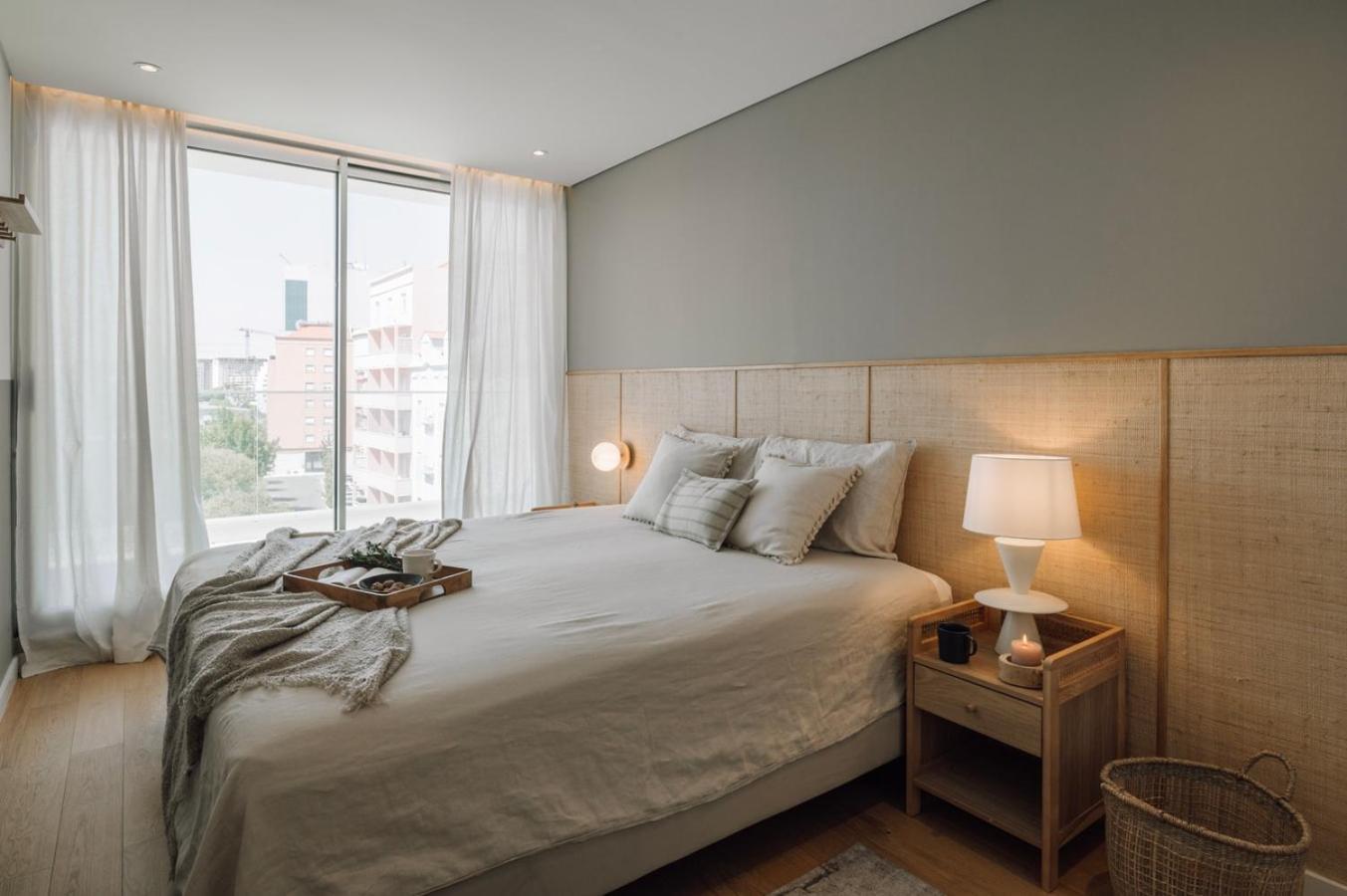 Marzano - 2 Bedrooms And Terrace In Alvalade Lejlighed